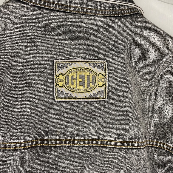 Vintage Embroidered Grey Denim Jacket - Picture 5 of 8